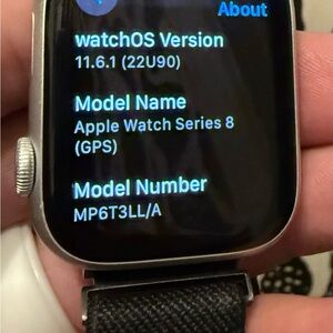 Apple Watch Series 8 [GPS, 45mm], space gray, great condition